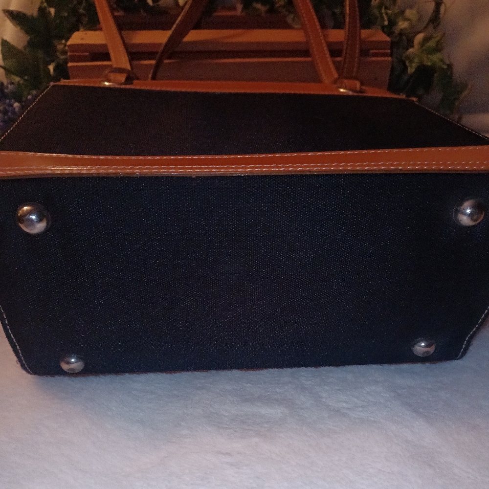 Kate Spade (New York) Black and Tan Leather Handbag - Picture 9 of 16
